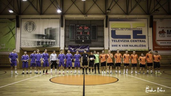 Víťazom nitrianskeho medziuniverzitného futsalového zápasu mužstvo UKF + fotografie